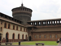 Castello Sforzesco blev bygget i det 15 århundrede af Francesco Sforza,Greve af Milan,