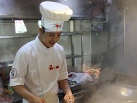 Der blev som sædvanlig i det kinesiske køkken lavet mad i røg og damp