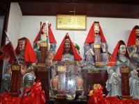 Statuer af nogle af de "ældre"( City God Temple, Shanghai)