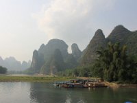 Li floden med kalkstensbjegene i Guilin