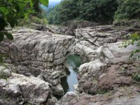 Skønne klippeformationer i bjergene udenfor Shaoguan