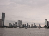 View nedover Huangpu floden fra the Bund.