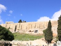 Akropolis set nede fra indgangen