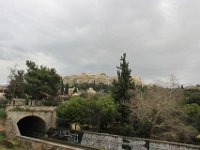 Det moderne (metroen) og det gamle Athen