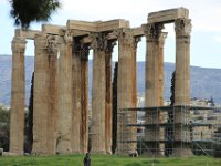 Ruinerne af Zeus templet. De første dele stammer fra det 6. århundrede f.v.t., mens den seneste tilbygning blev udført under kejser Hadrians regeringstid