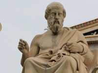 Statue af Plato