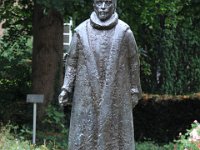 Statue af William the Silent i Prinsenhof garden. Kendt for at være Vader des Vaderlands (var med til oprette republikken Holland i 1581)