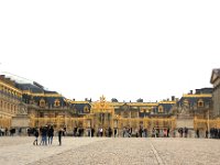 Versailles ser imponerende ud med al dens guldudsmykning.