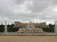 Latona-springvandet med Versailles i baggrunden
