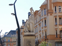 Flot statue