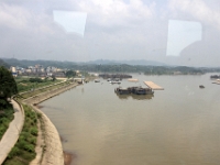 På vej med toget fra  Fangchenggang til Beihai